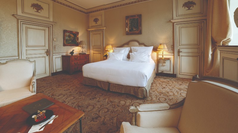 Château de Courcelles_Chambre n°5 Prestige_ Ensemble_©Wearefactory